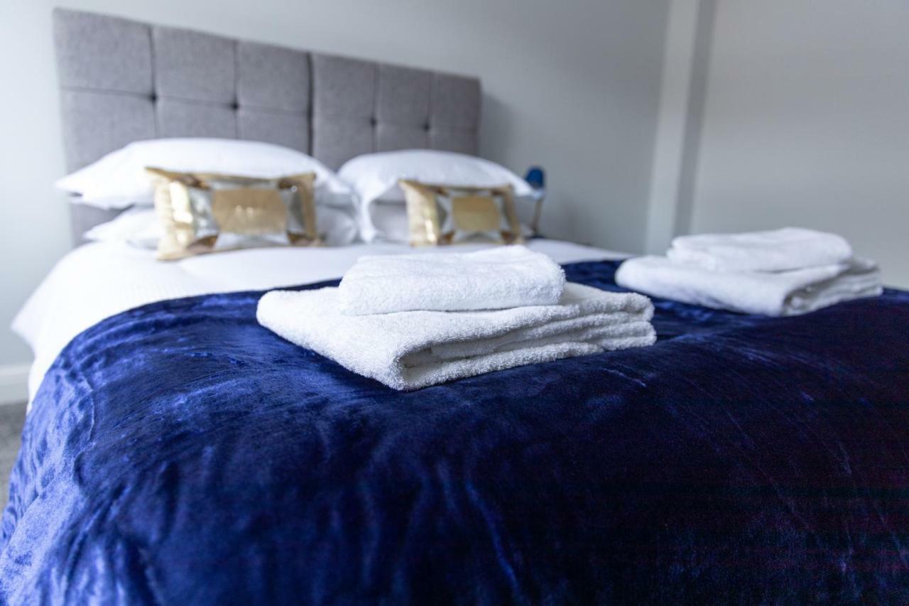 London Northwick Park Serviced Apartments By Riis Property Harrow Exterior photo